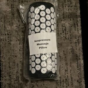 Lotus Mat Black and White Acupressure Massage Pillow